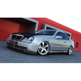 Накладки на пороги AMG Look на Mercedes CLK W208